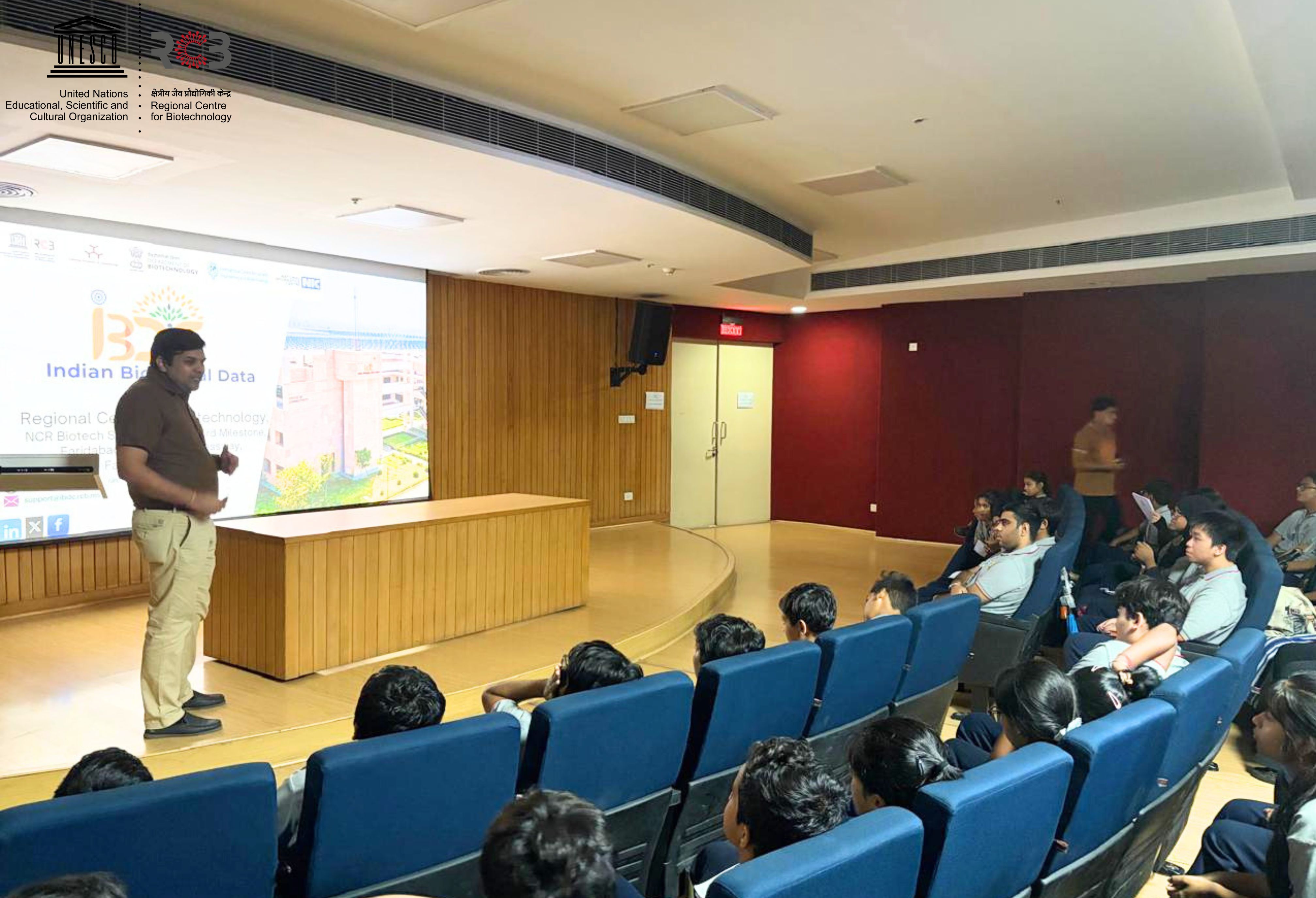 K.R. Mangalam International School, GK-1, Students Visit RCB