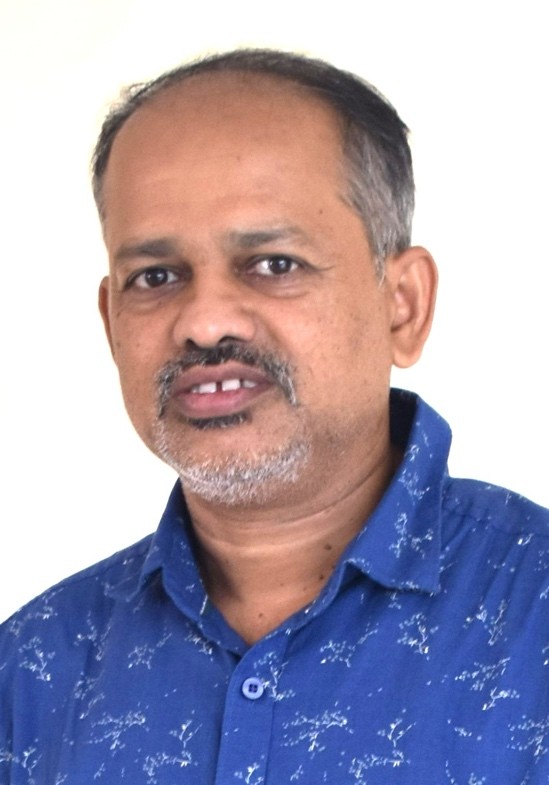 Dr. Manoj Majee